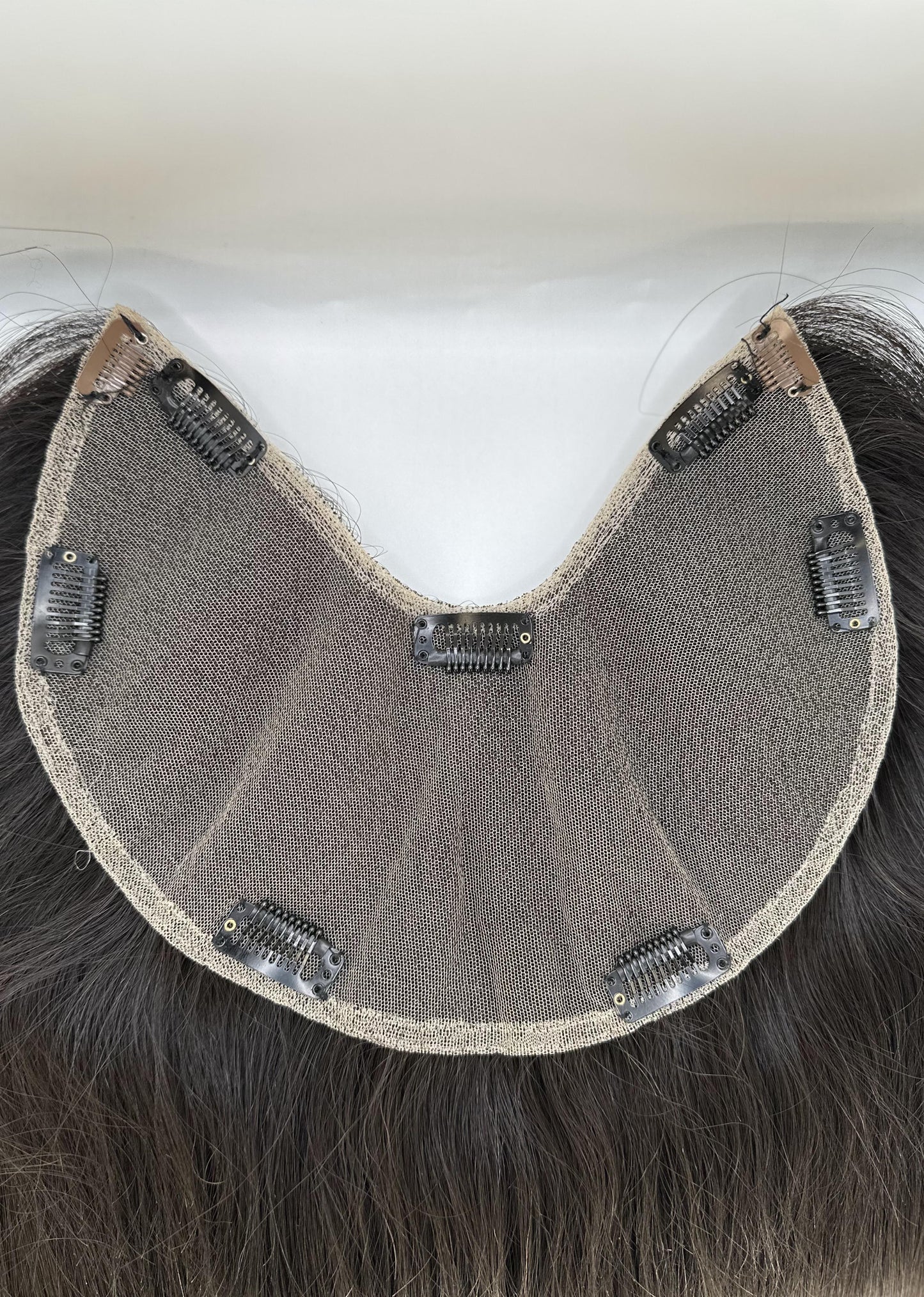 Luxury U-part Lace clip-in Hairpiece: A Fusion of Comfort and Style
