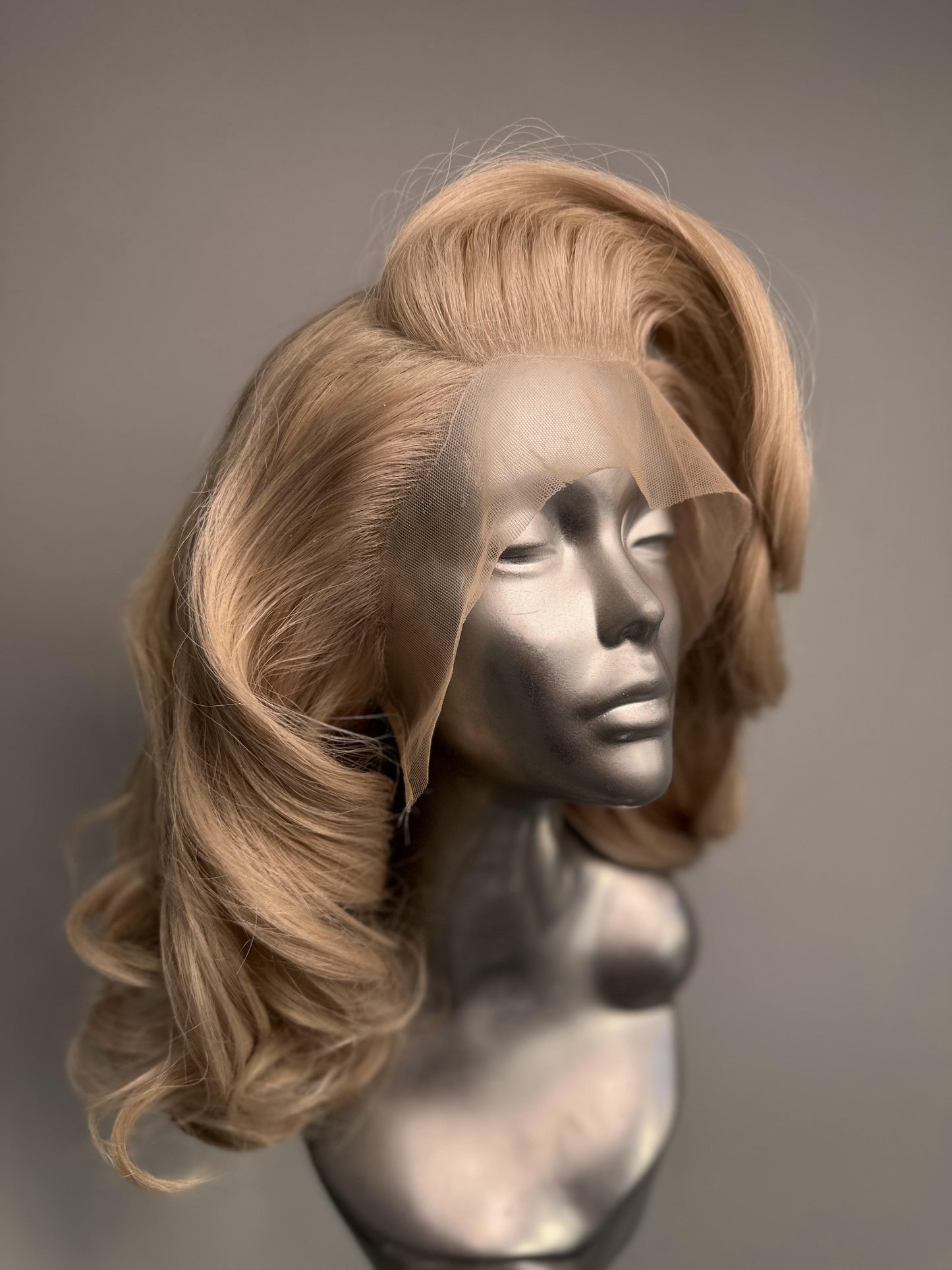 Blonde Beauty: The Wig that Gives You a Glamorous Look