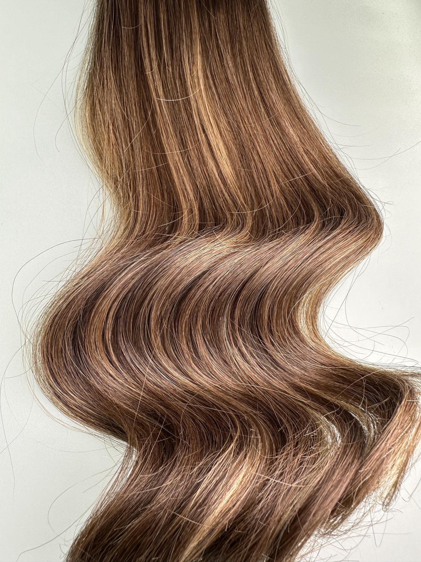 Scalp-Like Seamless Tape-In Hair Extensions