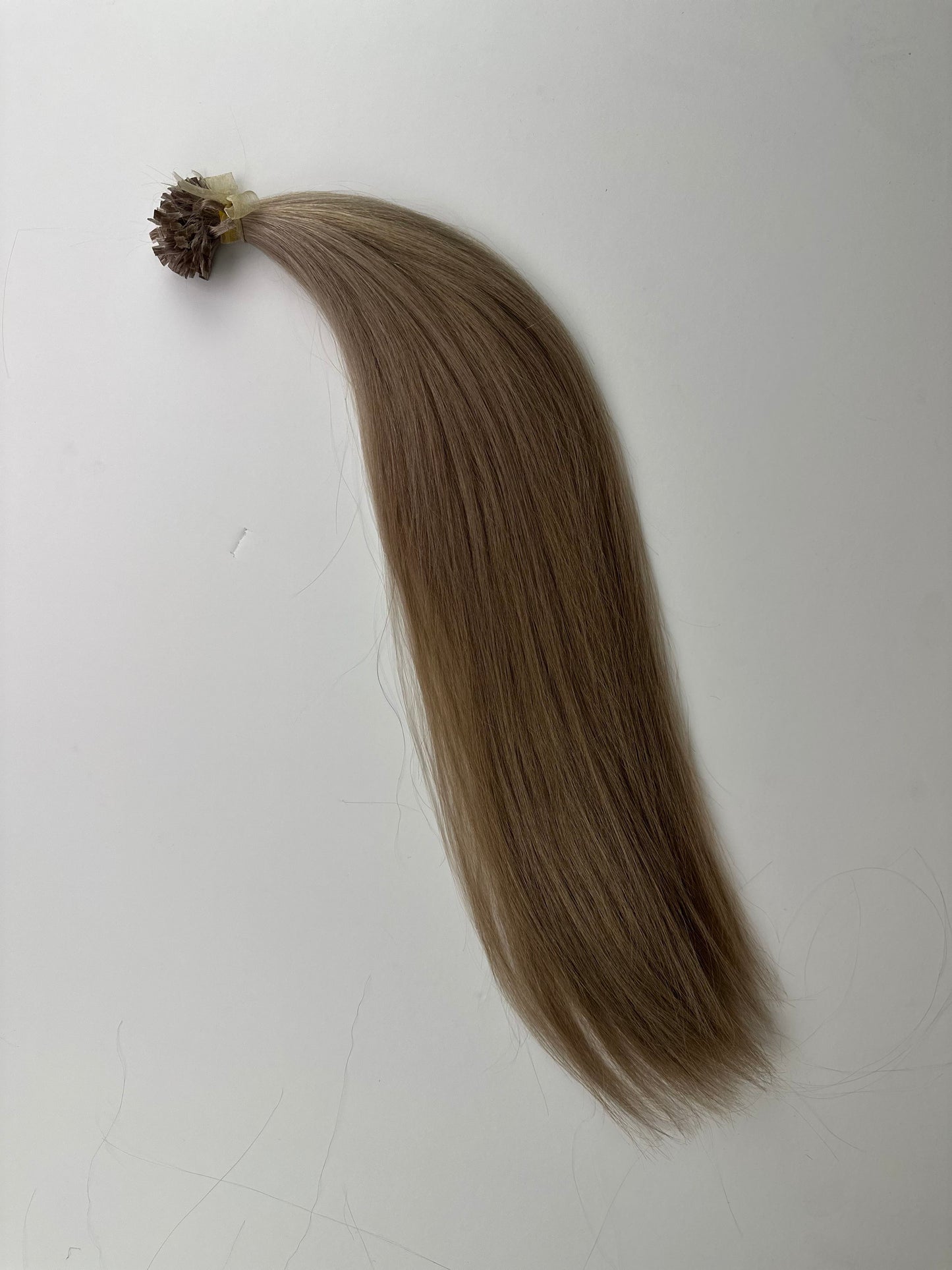 Rosé Blond– 18” K-Tip Hair Extensions for a Sleek, Chic Look