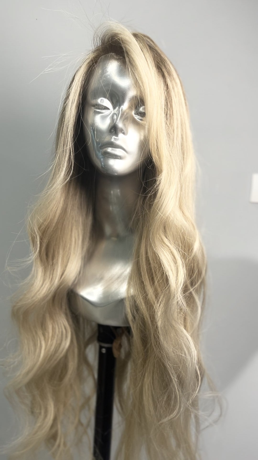 Creamy-fall front lace wig
