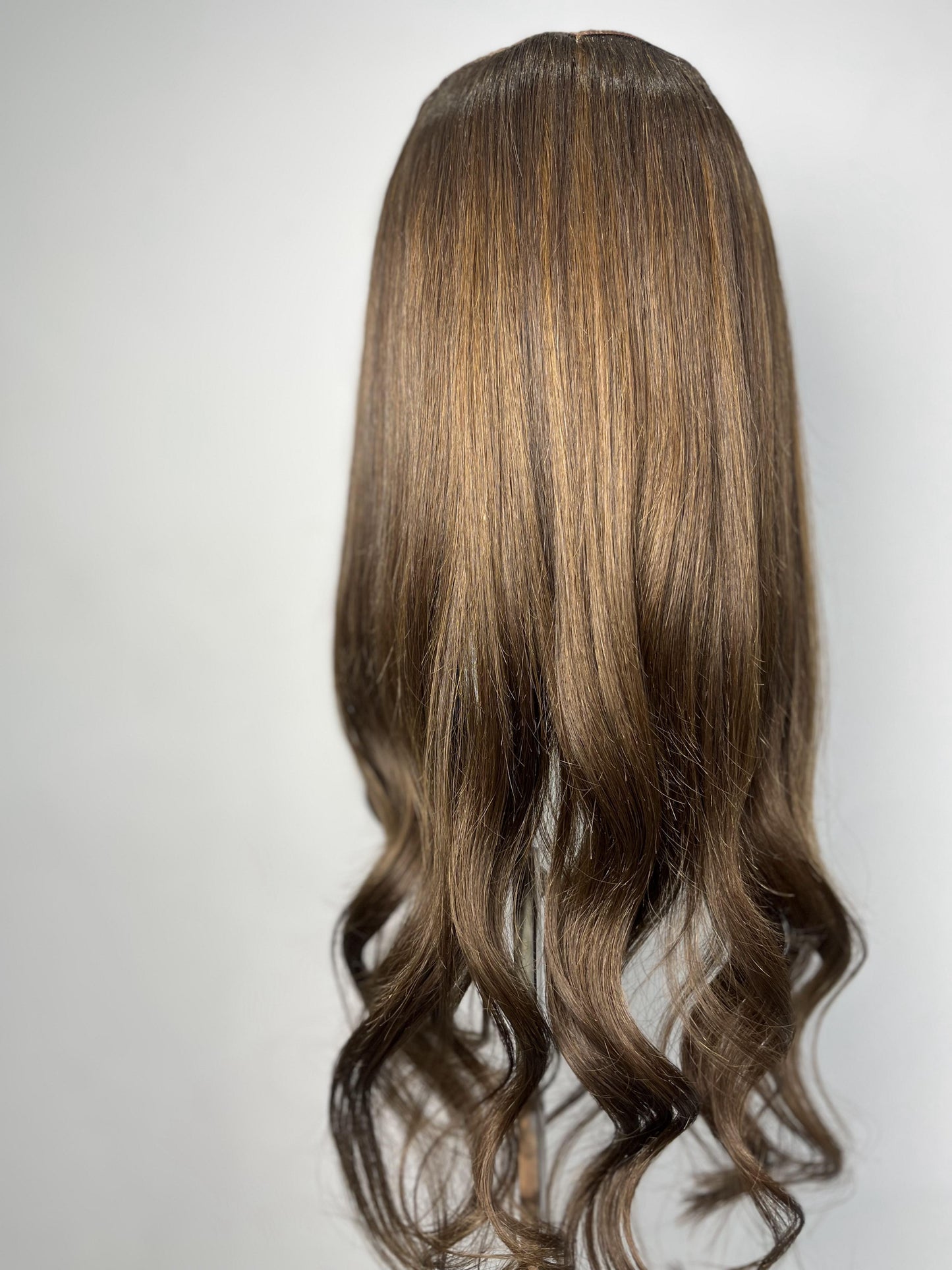 Curved base Clip-in