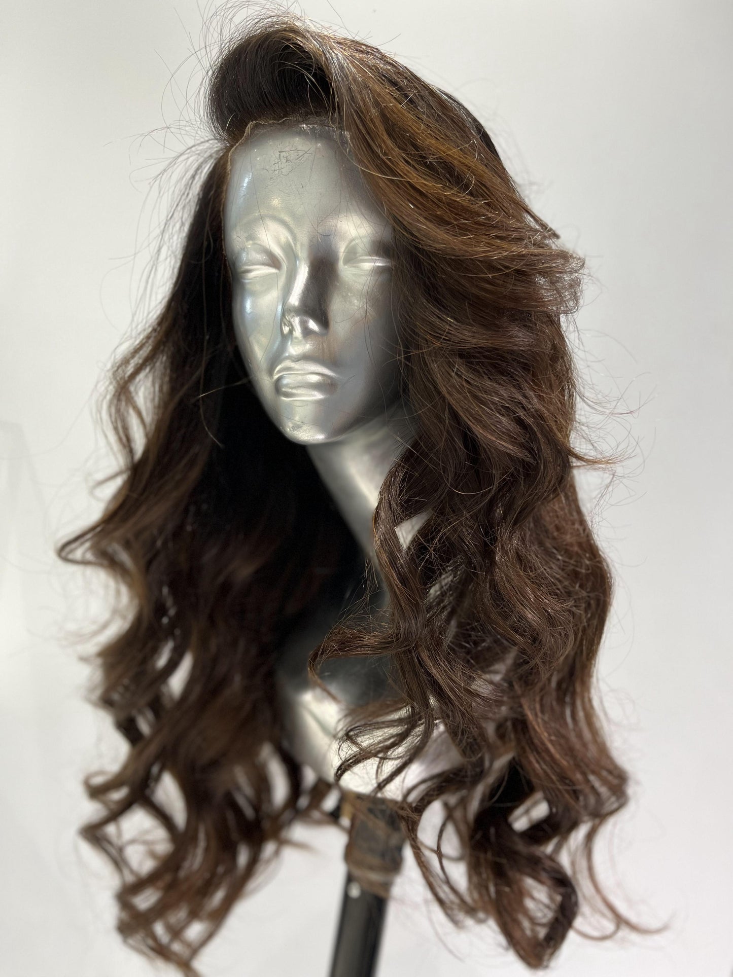 Lush Wavy front lace wig