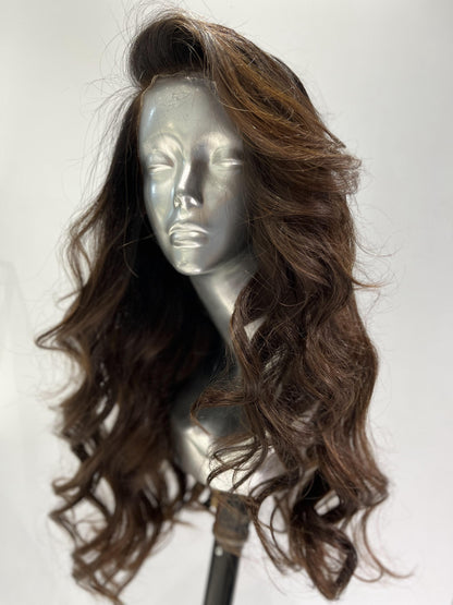 Lush Wavy front lace wig