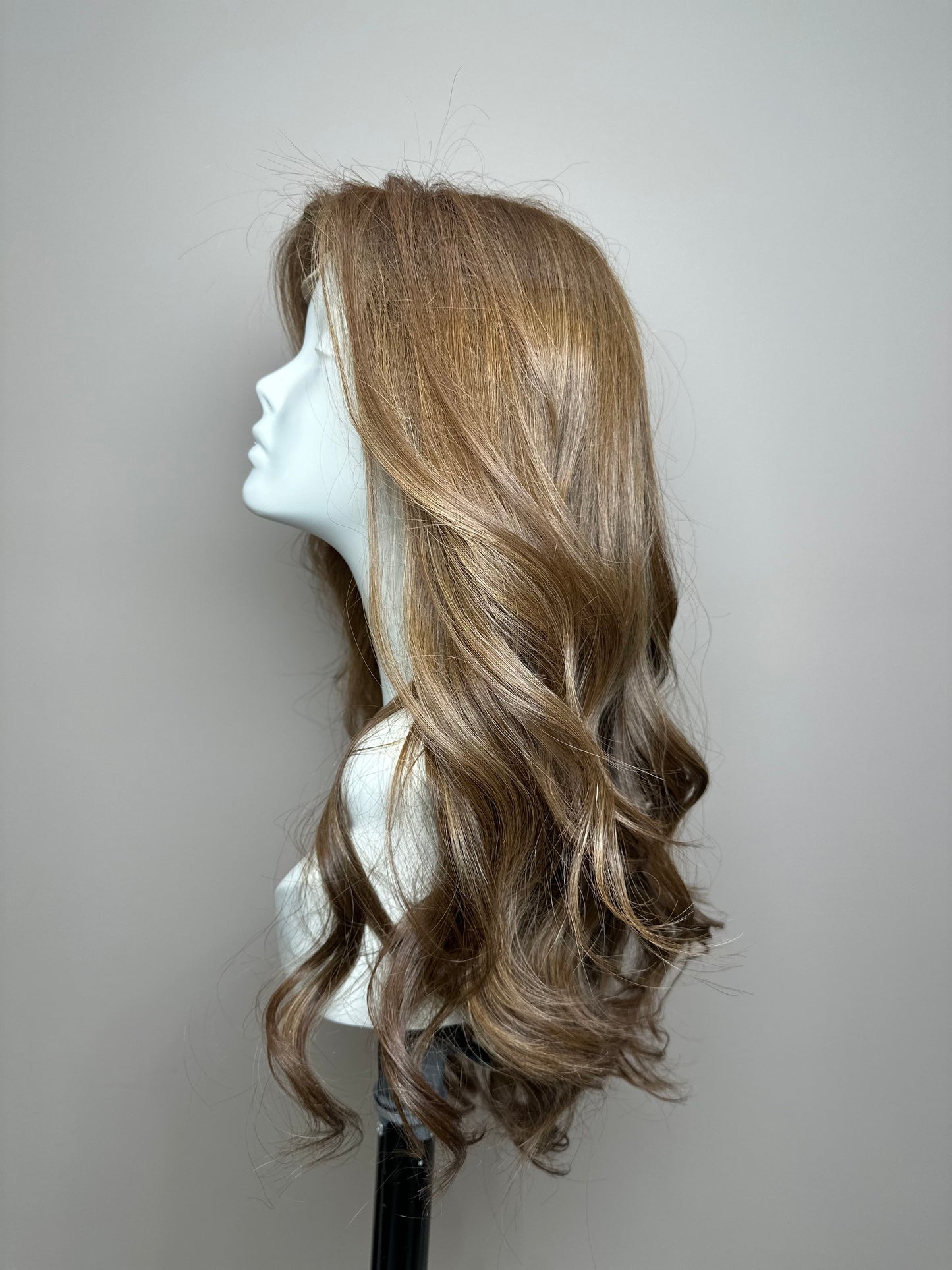 Warm Honey Layers – HD Lace Custom Wig