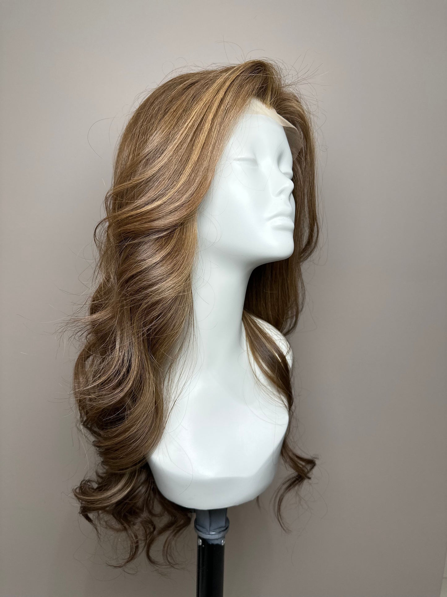 Warm Honey Layers – HD Lace Custom Wig