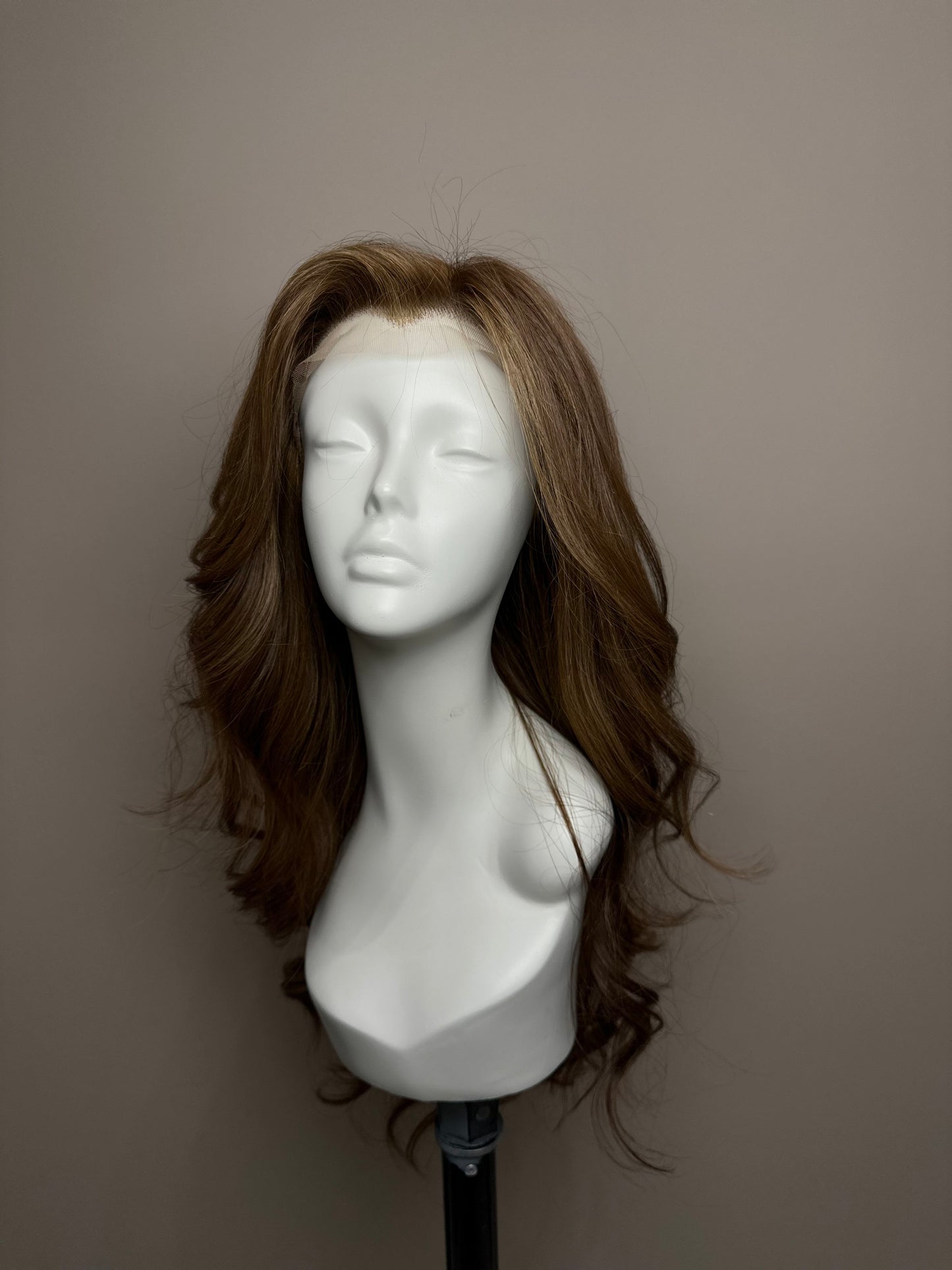 Warm Honey Layers – HD Lace Custom Wig
